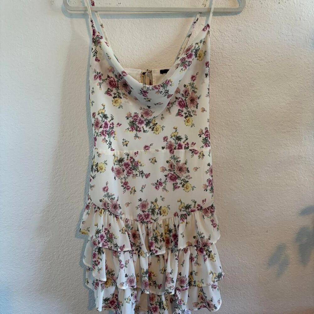 Forever 21 Women's White Floral Dress